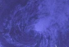 NASA-NOAA衛(wèi)星的夜視發(fā)現(xiàn)風切變破壞了熱帶風暴Vicky