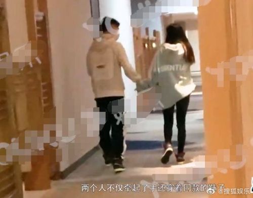 KPL教練胖胖和何泓姍戀情曝光破圈，何泓姍回應(yīng)：要當(dāng)國服第一魯班！
