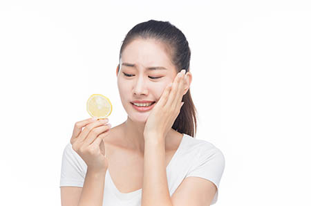 奔跑的熊貓簡(jiǎn)筆畫(huà)的畫(huà)法2