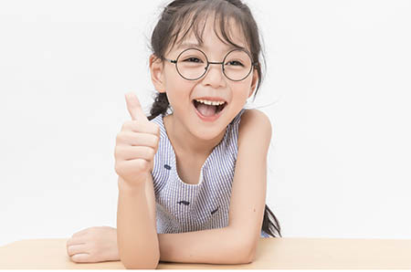 母親節(jié)蛋糕紙?zhí)?yáng)卡片制作方法2